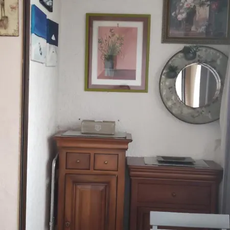 Apartment Bien Au Calme La Londe-les-Maures