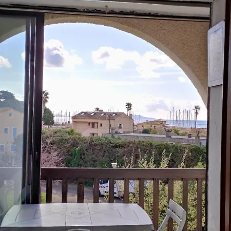 Bien Au Calme Apartment La Londe-les-Maures
